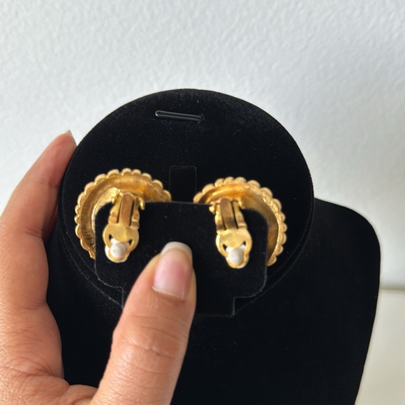 CHANEL 24K Gold Plated Faux Pearl Earrings in Very Good Used Condition - Picture 3 of 13